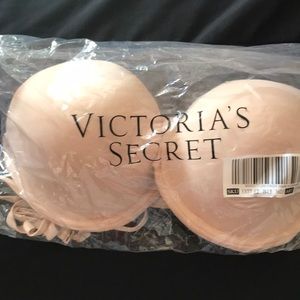 NWT Victoria Secret Bra